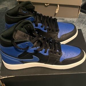 Nike Air Jordan 1 Mid Hyper Royal Black White 554724-077 Men's Sz 8.5